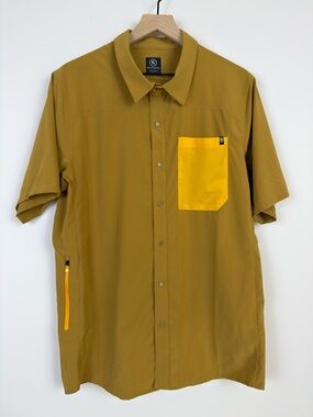 Backcountry Short Sleeve Button Shirt Men’s Large Grand Stretch Outdoor Hiking